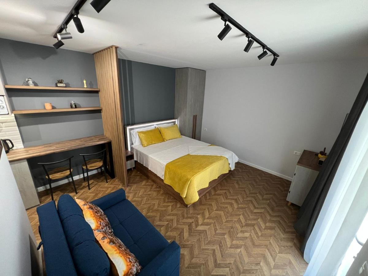Florent'S Superb Studio, Free Parking & Garden!! 地拉那 外观 照片